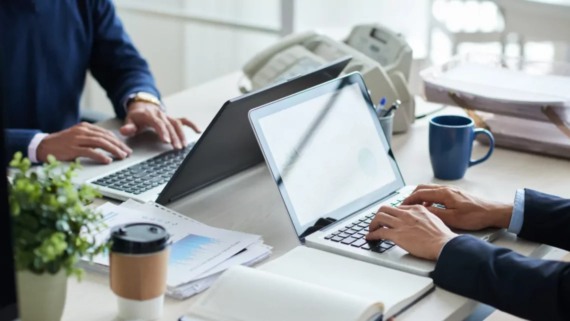 Why E-Learning: Insights into Online Learning and Development